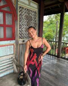 Actress Kyra Isako Smith HD Photos and Wallpapers February 2025