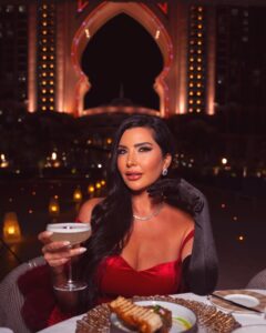 Actress Lamitta Frangieh HD Photos and Wallpapers January 2025