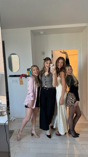 Lani Randol Instagram - I don’t make the rules 🫶🏻 

#tall #short #bff #bestie