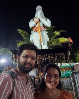 Lasya Manjunath Instagram - మా పెళ్లి రోజు కాలినడకన తిరుమల కొండ ఎక్కాము 🙏🏻
గోవిందా గోవిందా🙏🏻
Om Namo Venkateshaya 

#lasyamanjunath #tirumala #tirumala🙏 #alipiristeps #kalinadakanatirupati #srivarimetlu #srivaripadalu #govindagovinda #tirupathi #omnamovenkateshaya