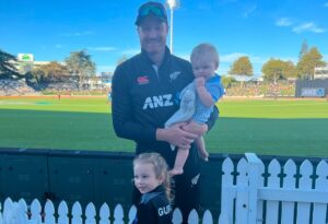 Laura McGoldrick Instagram - Congratulations @martyguptill31 on such a brilliant international career. It’s been a privilege to have walked alongside you in this journey. And man we have had some fun. 
The game of cricket has been very good to us, and although you didn’t get the ending you deserved nothing can ever take away from the legacy you leave behind. 
I know how much wearing that silver fern meant to you. I know how hard you worked behind the scenes and I know just how much you love this game. 
You’re one of the good guys. 
When I asked Harley and Teddy about Daddy’s cricket they said they’re proud and happy, you’re very brave and very good at catching spiders 😂 so there’s that 😂 
Still more cricket to be played, but congratulations on the end of this chapter. We love you and are incredibly proud of you 🖤 #31