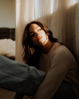 Lauren LaVera Instagram - 🕊️🫧☁️🪞 

Captured by @mjphototx