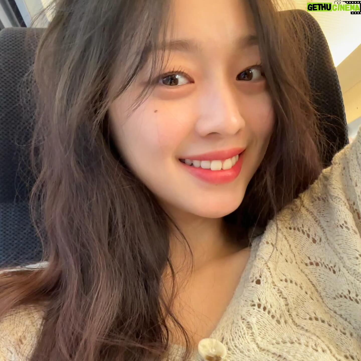 Lee Soo-min - 16K Likes - 셀카 좀 늘었지요🥹