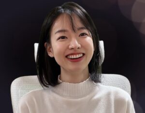 Lee Xia Instagram - 2025년 모두 새해 복 많이 받으세요~~!!!
올해는 더 행복하세요🥳🥳🥳