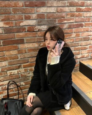 Lee Yoo-jin Instagram - 🌟 Merry Christmas Eve 🎄💓