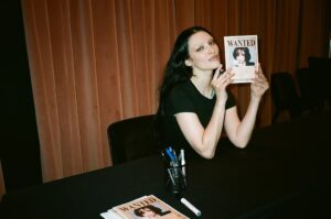 Lera Abova Instagram - Mangafest Sevilla.
I felt truly happy that day, so I wanted to share some BTS moments from this heartwarming event with you.
Even though I was sick as a dog the night before, the city welcomed me with open arms. I never imagined strangers could show so much care and appreciation. Thank you all for coming to see me and talk to me. Something shifted in me for the better - holding your hands, hearing your life stories, and seeing your smiles. Just watching you be so full of joy does something to a person. 

Special thanks to the @mangafest team and MARIA, my amazing interpreter - I wouldn’t have been able to communicate for shit without her. 

Merry Christmas to everyone celebrating. This day is especially meaningful to me because it’s my mother’s birthday - a bond and admiration I can’t even begin to describe. I wouldn’t be here without her. Or better said, anywhere.

To those without a warm home or loving family this time of year, whose lives have been changed or loved ones lost: every soul deserves to feel safe and secure. One day, I truly believe we’ll live in a kinder world.

For now, let’s treasure the love around us, the food on our tables, and the roofs over our heads.