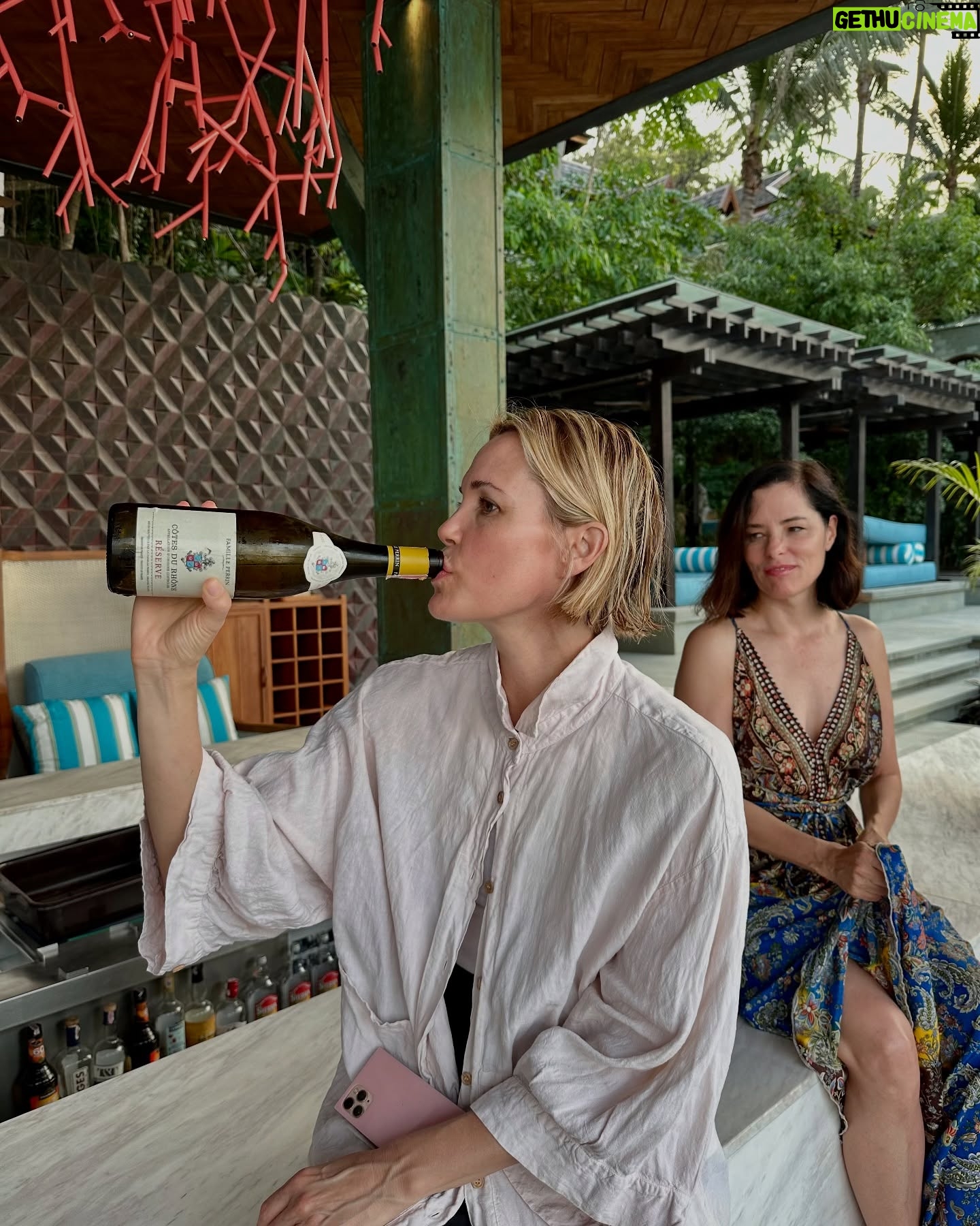 Leslie Bibb - 8.6K Likes - 2024 was electric...
i am so grateful for the people, the adventure, the travel, the work, the experiences, all of it...
here's to a wild 2025...
stay curious...
🤍
ps: the last clip really sums up the year with one of my favorite discoveries from the year...
@aimeelouwood #bangkok