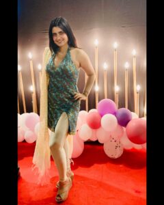 Actress Leslie Tripathy HD Photos and Wallpapers March 2025