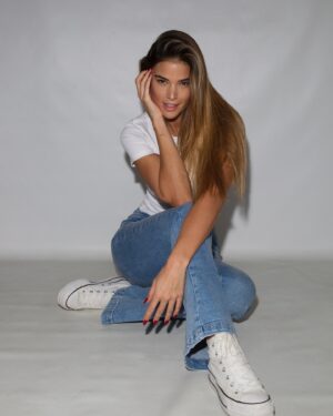 Lidia Santos Instagram - New beginnings are coming ✨🤍
.
.
.
#goodmoments #goodvibes #dreamscometrue #polas #work #model #madrid #grateful #lidiasantos #positivevibes #loveyourself