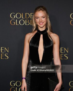 Lilly Krug Instagram - Attending the Golden Globes last night was an unforgettable experience. Sitting in a room filled with so many brilliant artists who shape our culture was humbling and deeply inspiring. It’s a reminder of how vital storytelling is—how films and art have the power to connect us, to spark empathy, and to bridge divides. Now, more than ever, we need stories that bring us closer together. I’m so grateful for the incredible conversations I had, the laughter we shared, and the energy in the room that left me feeling so hopeful and inspired🙂‍↕️💫

Photocredit: Getty Images