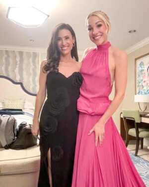 Lindsay Czarniak Instagram - It's go time! You can catch us on @fanduel at 7:40pmET! Thx for all the votes! I chose the pink one! And thank you @camhatsnyc for the fun headband! Let's do this!! #eclipse awards