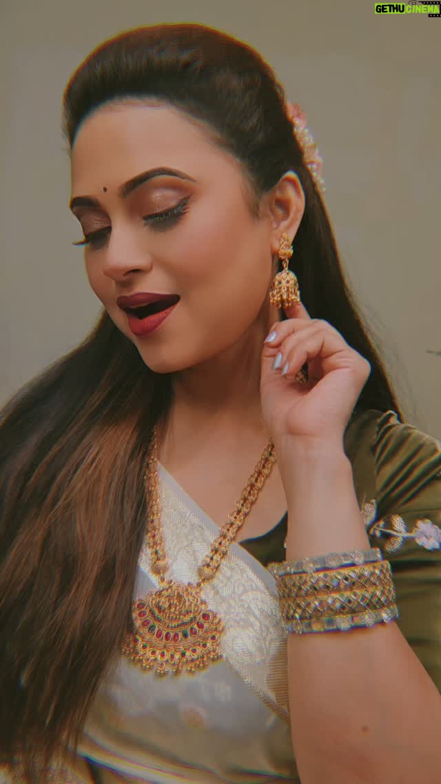 Lipi Mohapatra - 12.9K Likes -