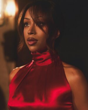 Liza Koshy Instagram - @numero_netherlands cover 🤍
thank you & bedankt so much for the love. 🫶🏽

‘Reflections of Self Love’

Talent: Liza Koshy 
@LizaKoshy 

Photographer & Director: Emilynn Rose 
@EmilynnRose 

Executive Producer: One Ten Media - Alexander John 
@OneTenMedia 
@AlexanderJohhn

Producer: Jill Taymany 
@JillOnSet 

Stylist: Alexus Shefts 
@AlexusShefts 

MUA: Kevin Luong 
@Kvn.Luong 

Hair Stylist: Ray Christopher 
@Hair4Kicks 

1st Assistant: Byron Nickleberry 
@BNickleberry 

2nd Assistant: Matteo Dalla Chiesa 

3rd Assistant: Lauren Nieves 
@LaurenNieves_ 

Production Assistant: David Choi 
@DavidHaJooChoi 

VIDEO: 
DP: Ty Rogers 
@TyRogers.DP 

Sound: Steven Viegas 
@Stevobeatz