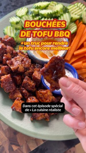 Loounie Instagram - BOUCHÉES DE TOFU BBQ FACILES! 😋✨

En maîtrisant quelques techniques de base pour la cuisson du tofu, on peut vraiment bonifier sa saveur et sa texture et ce, sans se casser la tête! Une de mes technique préférée, empruntée à la cuisine chinoise, est de donner un bain d’eau salée à notre tofu. C’est ce qui permet d’obtenir un si bon résultat avec ces bouchées de tofu BBQ toutes simples, et la même technique pourrait être utilisée pour préparer un tofu Général Tao, par exemple. 

Et pssst: Le Canada est un grand producteur de soya, et chez Metro on trouve plusieurs marques de tofu, incluant celui de marque maison, qui sont fabriqués ici même! 🌱🇨🇦

Bon tofu tout le monde! #loouniecuisine #vegan #tofu