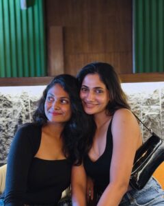 Actress Losliya Mariyanesan HD Photos and Wallpapers March 2025