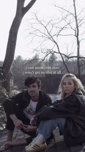 MacKenzie Porter Instagram - Yall thank you so much for listening and sharing and covering this song like you have. Our minds are blown! 

We shot a lil lyric video on our roof while our daughter was napping.. propped up a camera between a sweater and a Stephen King novel to get this shot. 
Some real home grown shit over here 😂
(Full video on YouTube)