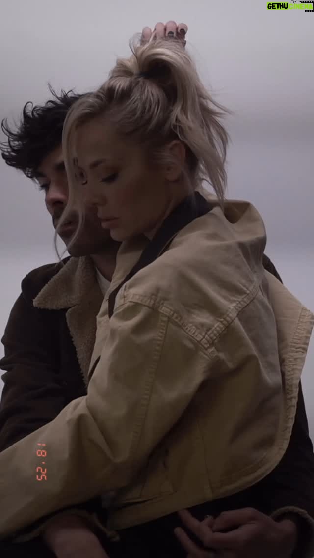 MacKenzie Porter - 3.1K Likes - 1 day away 🥺..Please give us a pre-save if you got a sec. 🙏🏻 (link in bio)