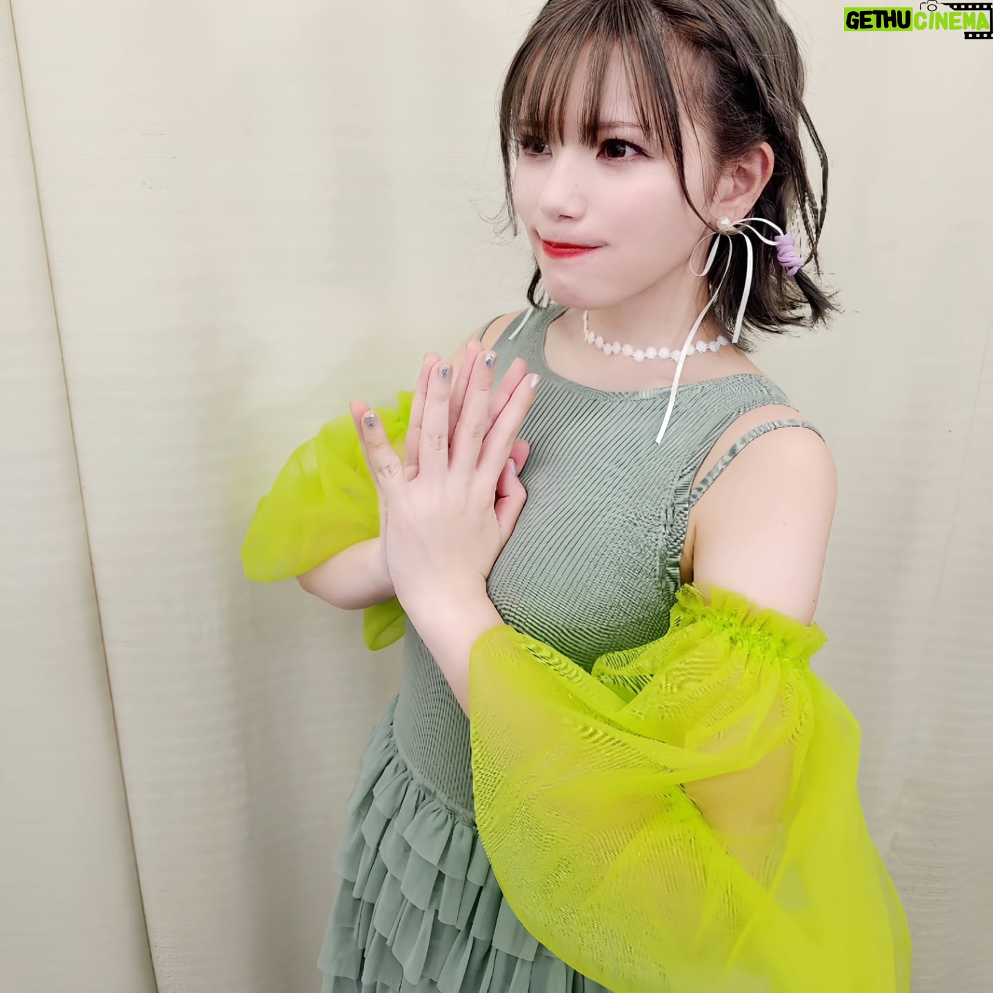 Machico - 10.2K Likes - C
『劇場版プロジェクトセカイ 壊れたセカイと歌えないミク』公開中です🎵
クリエイターさんたちの様々な想いが詰まった作品
上映アナウンスやアフターライブもあるのでスケジュールを確認して劇場で楽しんでください📽️
:
寧々カラーの緑に寧々ヘアくるりんぱ🤗
👗つばちゃんさん @tsubasashimoda
🎀水谷さん @mizusaya38
:
#Machico #草薙寧々 #プロセカ #ワンダショ
#劇場版プロセカ
#衣装 #衣装記録 #ヘアメイク
