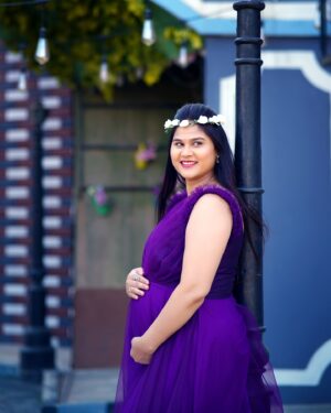 Madhu Reddy Instagram - Happy moment for my 😘🤰

💄: @aadhya_reddy_makeup_artist 
Outfit : @pravallis_boutique 
Location @passionate_studios 
📸: @nh__photography__

#instagram #insta #pregnant #pregnancy #mother #happymothersday #viral #viralpost #viralposts #preggobelly #photoshoot #babybump #babygirl #babyboy #babyboy💙 #mother #motherlove #mothersday #babybumpshoot #babybumpstyle #happylife #music #feed #reaching #reachpost #feel #feelmusic #backround #bgm #locations #preggobelly #pregnantphotography