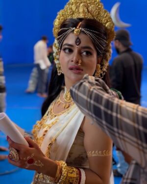 Madhumita Sarcar Instagram - কাজই পুজো, পুজোই কাজ❤️🔱🧿