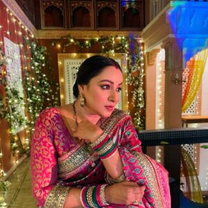 Madhusree Sharma Instagram - बिन तेरे मेरी हर खुशी अधूरी है,
फिर सोच मेरे लिए तू कितना जरूरी है …(RJ 💝) 

#photography #photooftheday #mannsundar #dangaltv #soni #madhusreesharma #explore #explorepage #instagram #instagood 
📷- @alishaaa_tunga
Makeup- @bhuneshwarpandit01