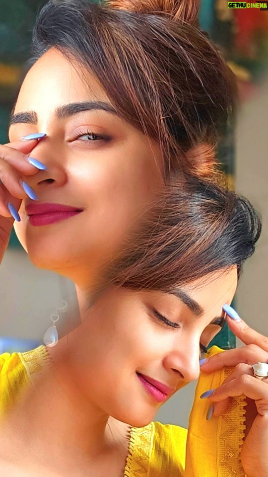 Madirakshi Mundle - 32K Likes -