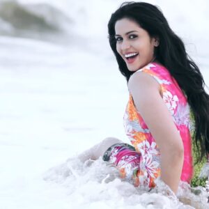 Mahana Sanjeevi Instagram - #mahansanjeevi #gorgeous #Actressmahanasanjeevi #trending#karumehangalkalaikindrana#vavaralamva
#mahana #mahanaofficial #mahanaactress #mahanasanjeevi #mahanacute #photoshoot  #karumehangalkalaikindrana #Kumbari #Kadatacham#vavaralamva #mahana #happiness#vijay #Thalapathy#