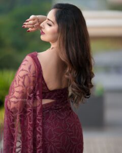 Actress Malavika Menon HD Photos and Wallpapers February 2025