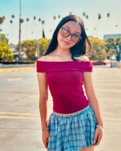 Actress Malea Emma Tjandrawidjaja HD Photos and Wallpapers January 2025