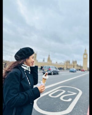 Malhaar Rathod Instagram - Last year around this time ♥️🎄🧚‍♀️
