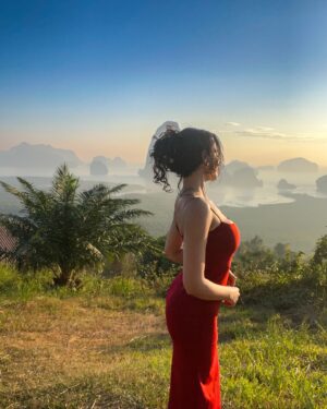Malina Instagram - Take my breath away ☀️

#phangnga #thailand #vacation #sunriselover #earlybird