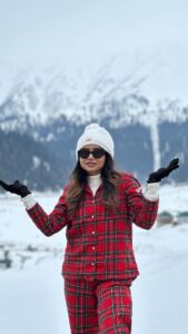 Actress Manisha Rani HD Photos and Wallpapers February 2025