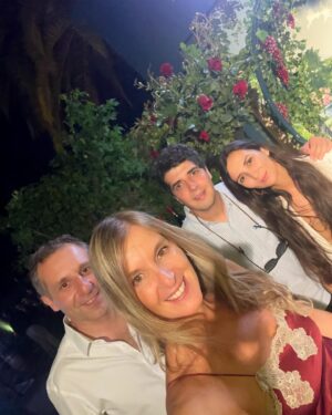 Marcela Sabat Instagram - 🍷Espectacular celebración de los 200 años de @vina_larosa ¡Felicitaciones por la tremenda historia familiar de trabajo y tradición!

Como siempre todo increíble @grupo_encina @reyfoodie 

#200añosViñaLaRosa