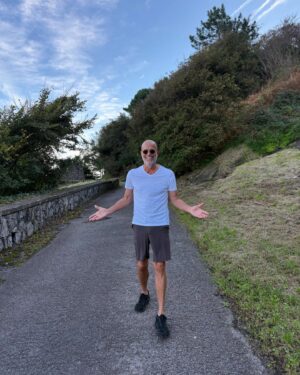 Marg Helgenberger Instagram - San Sebastian…I’ll be back!

Nothin’ but good vibes in this charming & beautiful city in the Basque country of Spain. 

Special thanks to @hotelmariacristina for the warm & generous welcome.