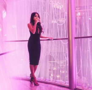Maria Ho Instagram - I think by now, we know that all that glitters on social media is not gold, which is why, despite what you might see, ngl, this year has been a bit of a struggle for me. My personal challenges have forced me to ask myself some tough questions, some of which I still don’t know the answer to. The uncertainty has made it hard for me to appreciate life’s small and precious moments. So this is just a reminder that no matter what season of life you are in right now, there is always something to find joy in. Cheers to the days when we feel on top of the world, the days when we don’t feel like getting out of bed, and everything in between. 

Wishing you all a year filled with love, joy, renewed hope, and continued resilience.

Feel free to share your struggles and joys with me! 💓

🌟✨ **Happy New Year!** ✨🌟

#HNY #happynewyear #instamotivation