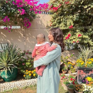 Mariam Ansari Instagram - Mama and baby have been in Pjays all day!
Happy Sunday 👩‍👧