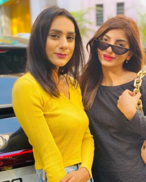 Mariam Ansari Instagram - Happy birthday to my soul sister! Thankyou for being the constant entertainment in our lives and being such an awesome Khapo to Amaya ♥️😘 We love you ♥️🥲