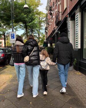 Martina Klein Instagram - Amsterdam ❤️, uno de los bonitos regalos en familia que me ha dado este 2024.