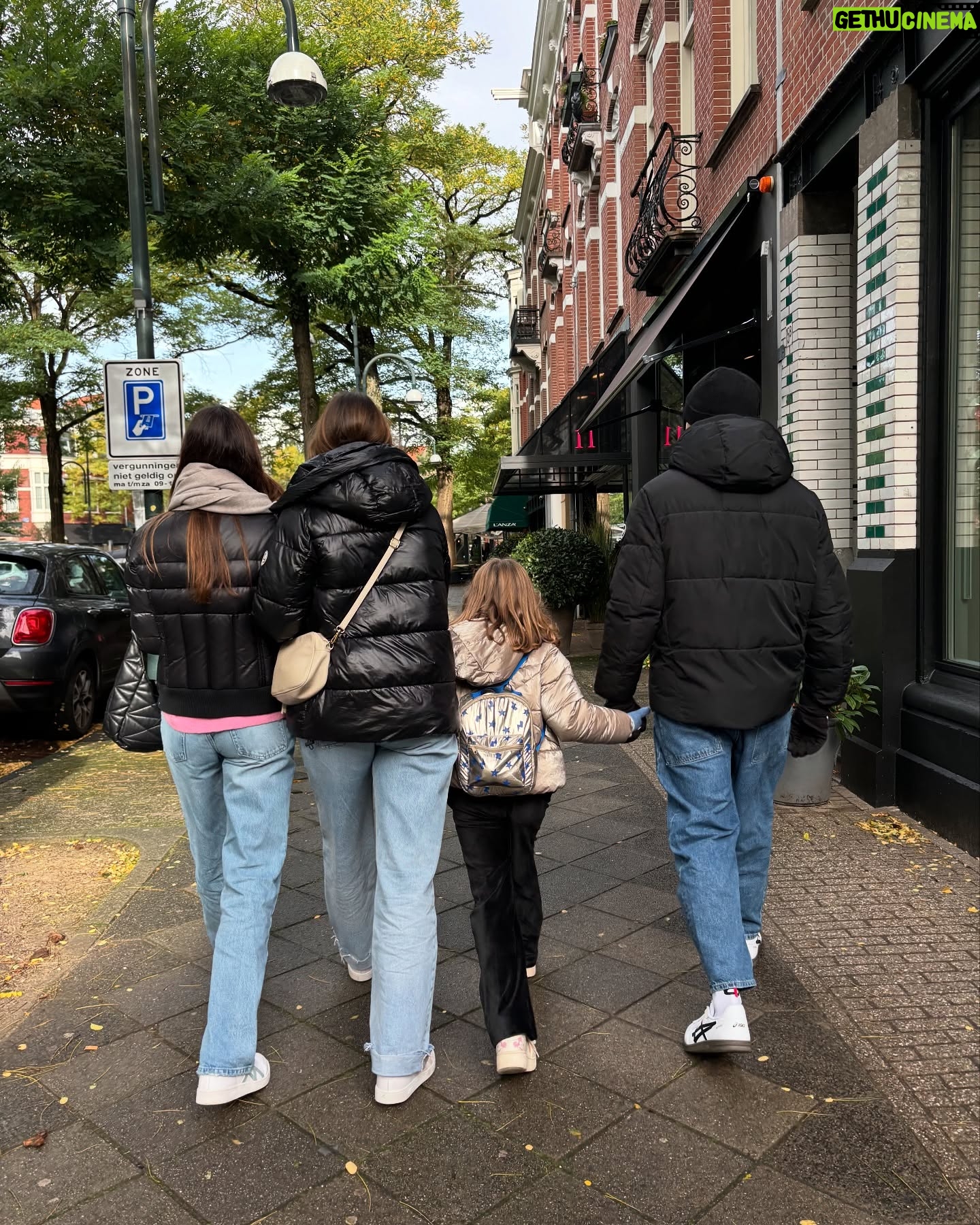 Martina Klein - 8.8K Likes - Amsterdam ā¤ļø, uno de los bonitos regalos en familia que me ha dado este 2024.