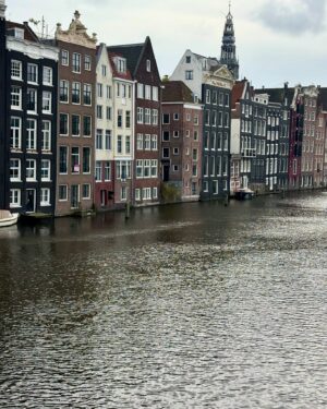 Martina Klein Instagram - Amsterdam ❤️, uno de los bonitos regalos en familia que me ha dado este 2024.