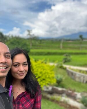 Maya Karin Instagram - Miss my small visit to Bogor, Indonesia almost 2 years ago 🌹
