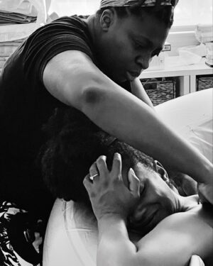 Mekia Cox Instagram - Just wanted to take the time to say THANK YOU to all who donated to Dana’s gofundme. I’m reposting this picture from my pregnancy/delivery because the hands you see behind me in this pic are Dana‘s hands. Her and her family were OVERJOYED with the amount of love shown to them after losing everything. You guys really stepped up and it brought me so much joy to see how quickly folks were willing to help. So thank you again. 🙏🏾 Dana’s gofundme page is still open if you hadn’t had a chance yet to donate. (Link In Bio). The loss that Angelenos are currently experiencing is pretty devastating so to know there’s still so much love in the world really brings people hope, so thank you. 🙏🏾❤️