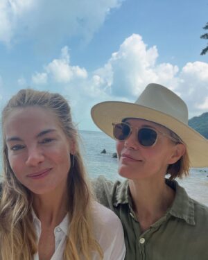 Michelle Monaghan Instagram - They don’t call it “the land of smiles” for nothing. 🫶  #thewhitelotus #bts #episode1 #thailand 🪷