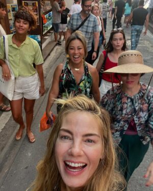 Michelle Monaghan Instagram - They don’t call it “the land of smiles” for nothing. 🫶  #thewhitelotus #bts #episode1 #thailand 🪷