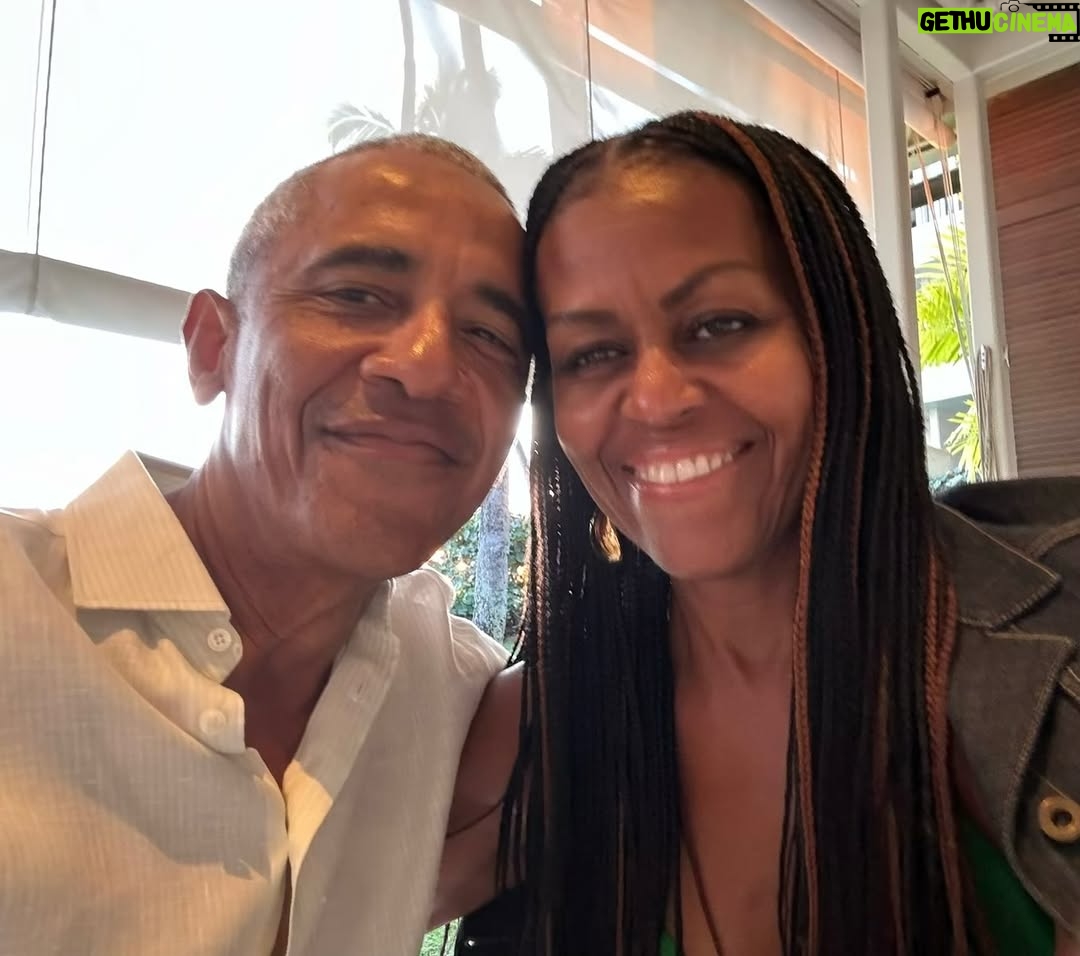 Michelle Obama - 0.9 Million Likes - If there’s one person I can always count on, it’s you, @BarackObama. You’re my rock. Always have been. Always will be. Happy Valentine’s Day, honey! ❤️
