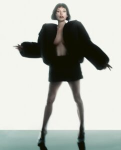 Actress Milla Jovovich HD Photos and Wallpapers February 2025
