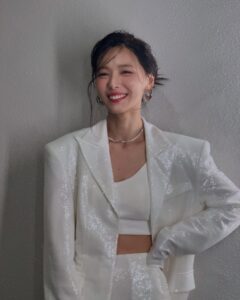 Actress Min Sun-ye HD Photos and Wallpapers December 2024