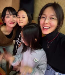 Actress Min Sun-ye HD Photos and Wallpapers December 2024