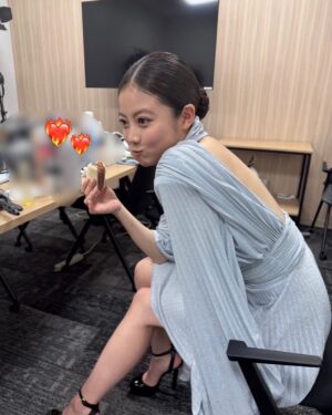 Mio Imada Instagram - トリリオンゲーム本日からです♟️
皆さまぜひ。
今日のヒトコマです🤤