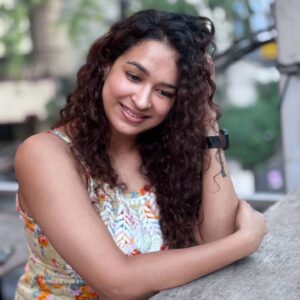 Actress Misha Ghoshal HD Photos and Wallpapers February 2025